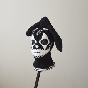 Máscara de esquí personalizada con orejas de conejo joker 3 agujeros Sombrero de conejo payaso espeluznante de ganchillo para hombres y mujeres Pasamontañas lindos de punto Trajes de sombrero de Halloween imagen 6