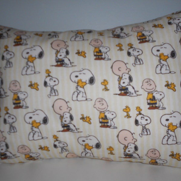 Snoopy Travel Pillowcase with or without Pillow