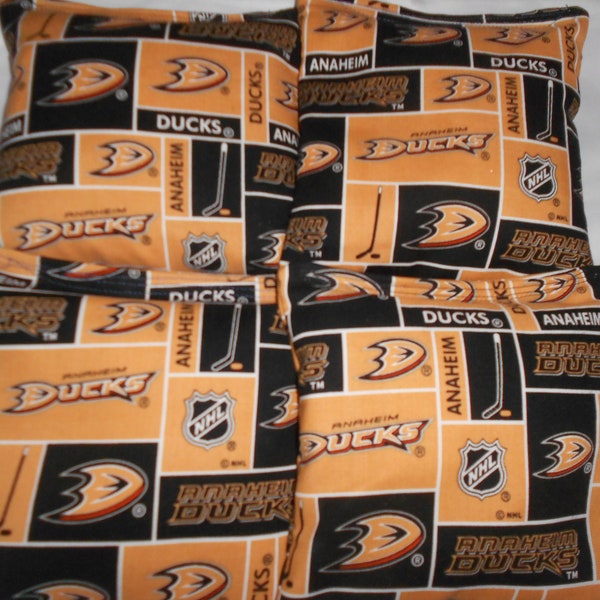 Set of 4 Hockey Ducks Corn Hole Bags