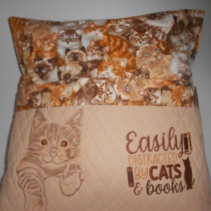Cats Reading Pocket Pillow: Embroidered Cotton Kids Gift