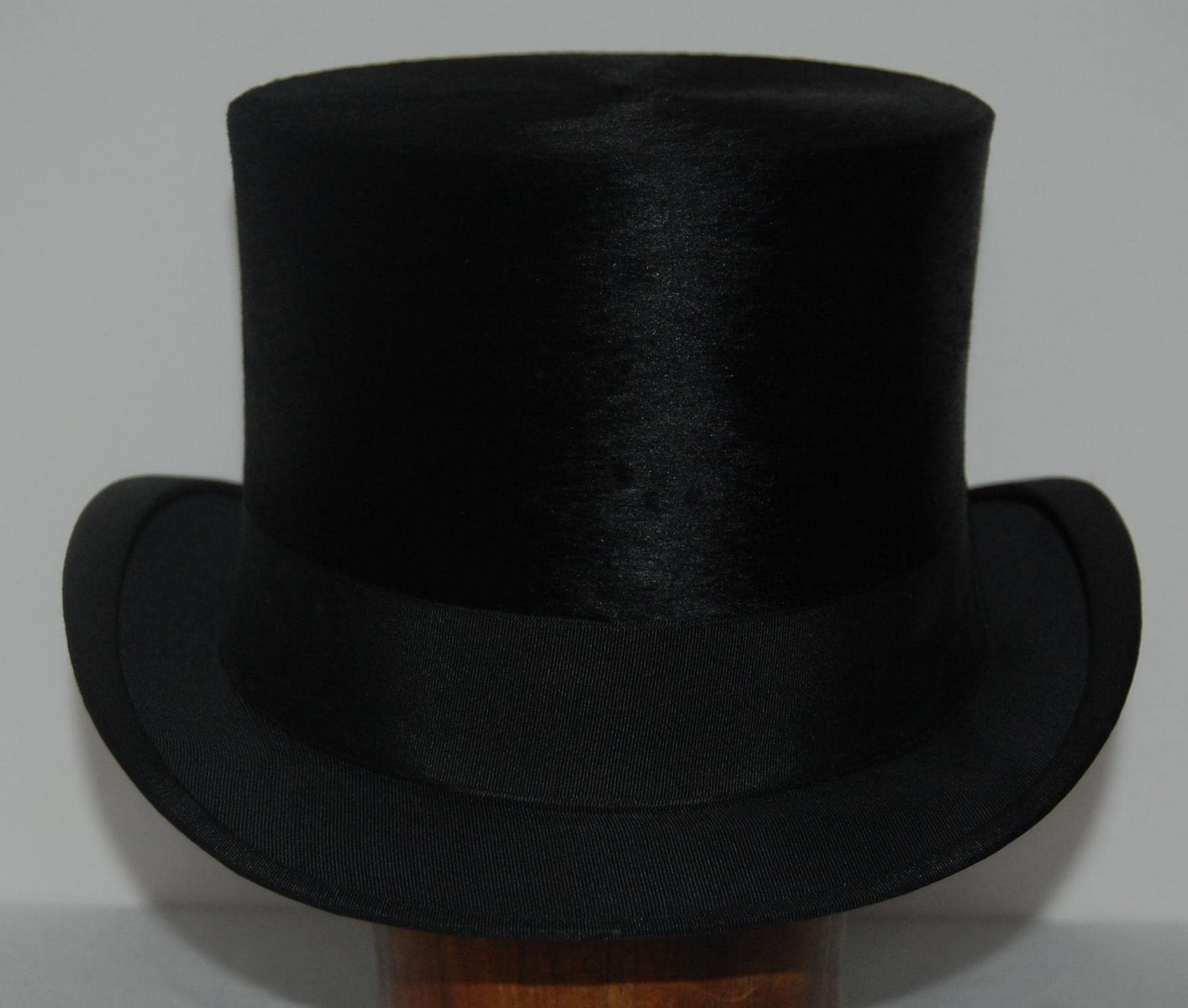 Stunning Vintage Silk Top Hat, UK size 7 1/2, US size 7 5/8, Euro size 61, VGC!
