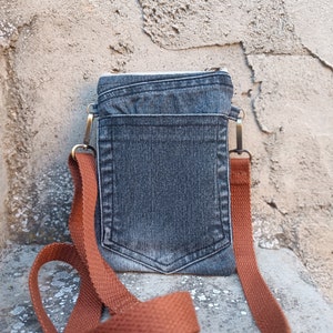 Sac de cowboy vintage fait main : sac à bandoulière de cowboy pour voyager ou se promener. Support de téléphone portable Cowboy.