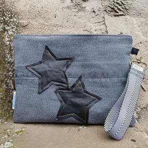 Clutch de jeans reciclado: elegante, sustentável e pronta para usar. Bolsa Jeans Fashion Feita à Mão
