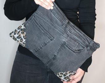 Recycled denim bag with animal print. Handmade denim wallet. Unique artisan clutch. Recycled jeans bag. Original gift for women