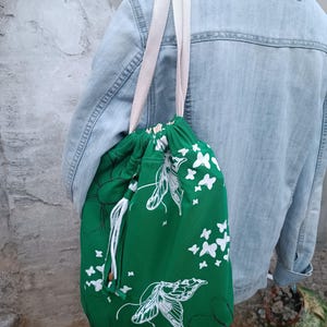 Cómoda y práctica para tu día a día. Cintas de 2cm para mayor comodidad