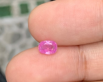 0.82ct milky pink sapphire, opalescent milky pink sapphire, padparascha unheat, silky pink sapphire