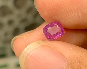 0.93ct milky purple sapphire, opalescent milky purple sapphire, natural sapphire