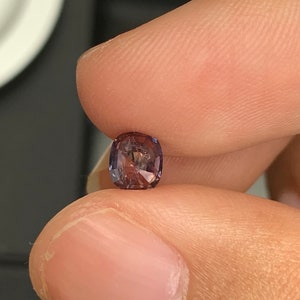 0.84ct natural orange sapphire unheat image 5