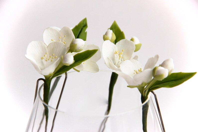 Wedding White Flower Hair Pins, Jasmine Flower Hair Pins, Bridal Floral