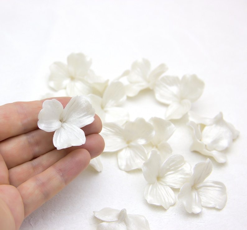 10 pcs Pearl Flower Beads Polymer clay 12,5cm, 1.43,5cm, Floral Beads Jewelry Making, Flower for tiaras, Pearl effect image 3