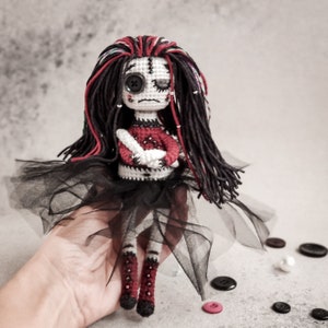 CROCHET PATTERN Gothic Doll / Gothic Amigurumi Doll / Amigurumi Little Doll / Crochet creepy Girl / Voodoo Doll / Halloween Pattern image 4