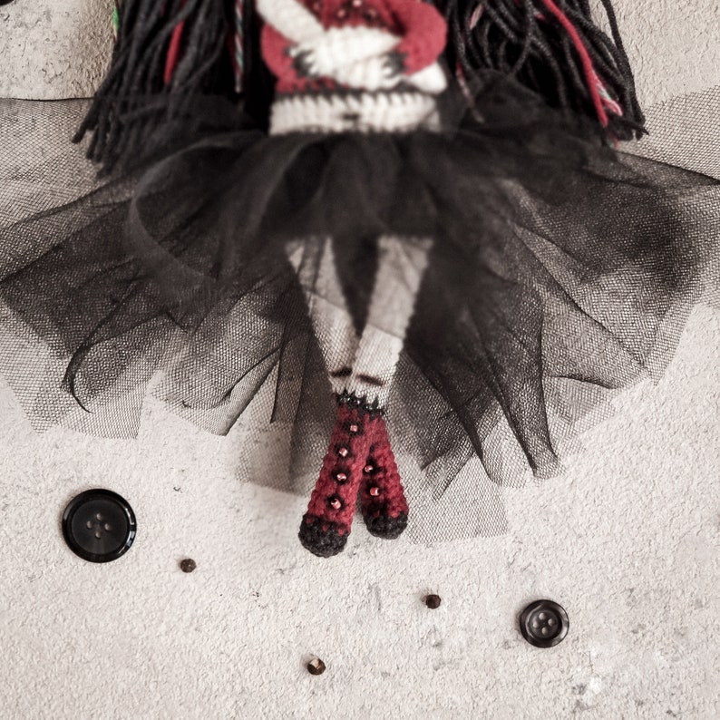 CROCHET PATTERN Gothic Doll / Gothic Amigurumi Doll / Amigurumi Little Doll / Crochet creepy Girl / Voodoo Doll / Halloween Pattern image 6