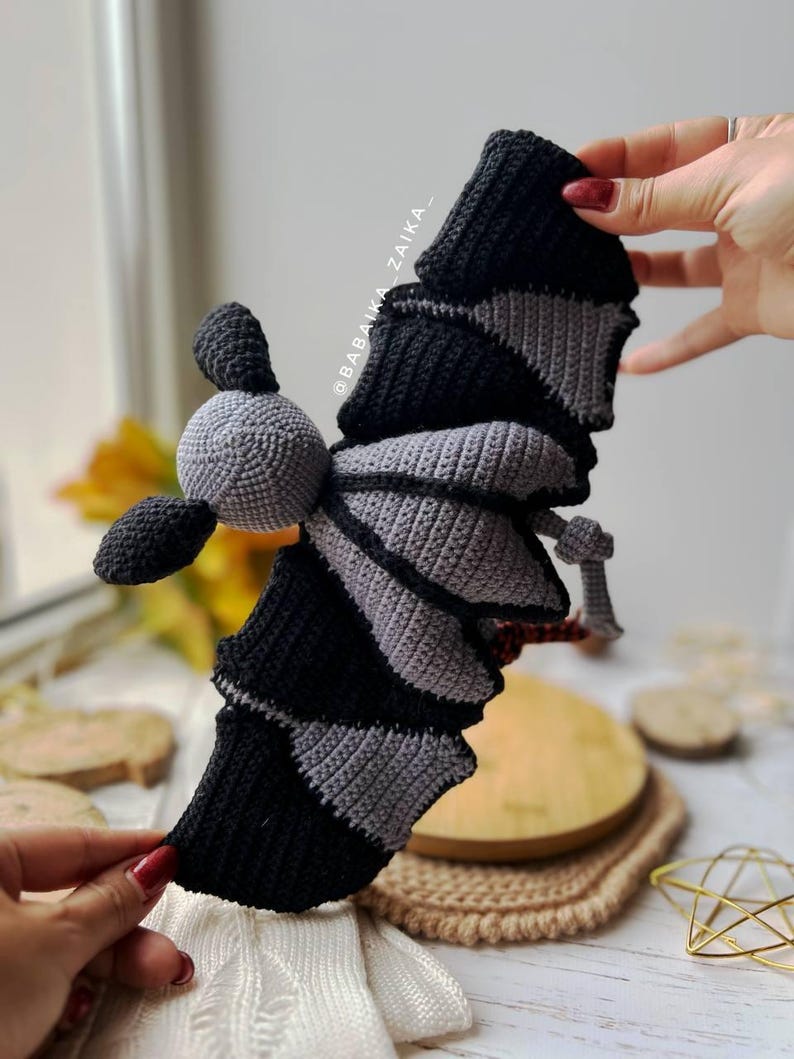 Small crochet bat with skeleton wings, cute spooky plush toy pattern, instant download Halloween decor.