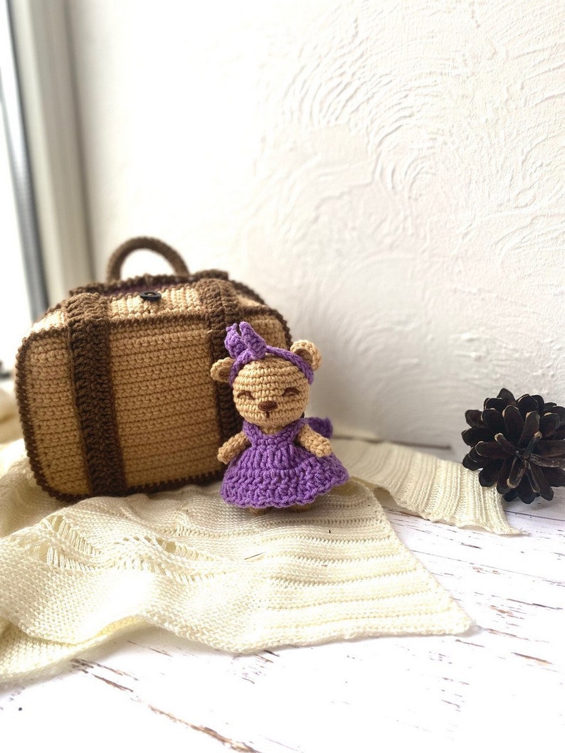 PDF Crochet Pattern Teddy Bear in Suitcase, Small Toy Pattern, Amigurumi, Animal Pattern, Amigurumi bear pattern, TUTORIAL bear in Eng image 3