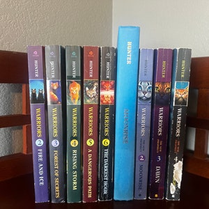Warriors Books CHOOSE ONE