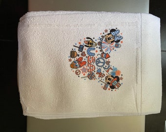 Mickey 4th of July kitchen towel