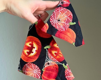 Halloween Fall Pet Bandana / Dog Bandana / Cat Bandana / Pumpkin / Plaid / Pet Gifts / Pet Accessories / Autumn Pet Bandana