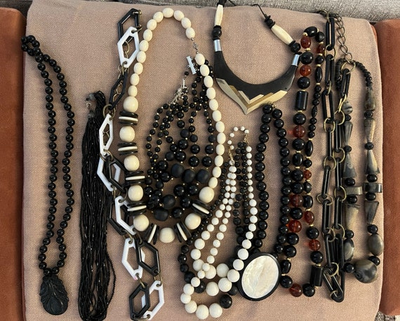 Etsy vintage necklaces deals