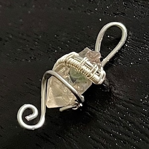 Raw green ghost phantom quartz, phantom quartz pendant, wire wrapped green ghost quartz, green phantom quartz pendant, ghost quartz jewelry