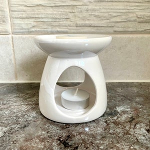 White Pearlized Ceramic Wax Melt / Oil Burner, Handmade - Medium Teardrop Wax Warmer - Wax Melt Burner for mum, for her, for wife