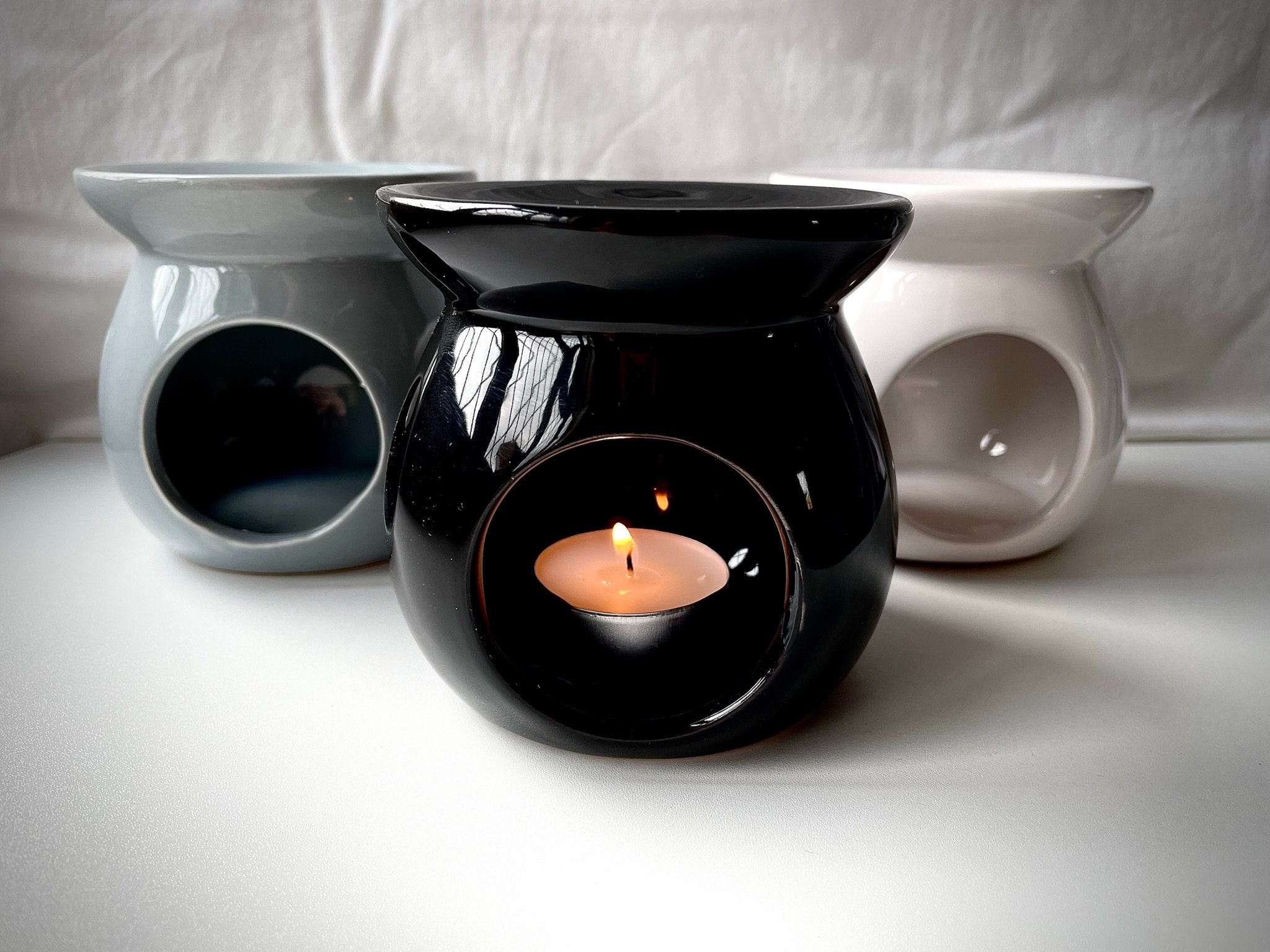 Ceramic Wax Melt / Oil Burner, Handmade and Available in Grey