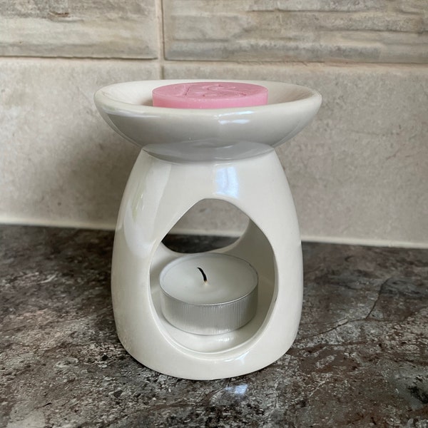 White Pearlized Ceramic Wax Melt / Oil Burner, Handmade - Small Teardrop Wax Warmer, wax melt heater for her or for mum, small gift