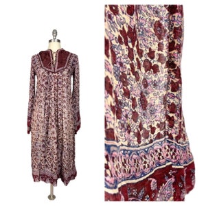 Vintage 1970s Indian Cotton Dress // Lightweight Floral Long Sleeve Hippie Boho Midi Summer Day Dress Size Small