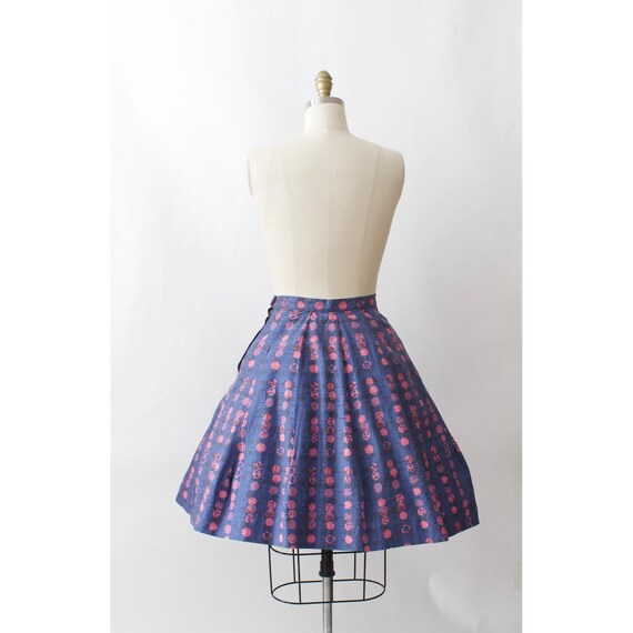 Vintage 1950s Novelty Print Circle Skirt // Blue … - image 5