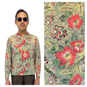 Vintage 1940s Rayon Hawaiian Print Button Down // Pink Floral Paisley Long Sleeve Leisure Shirt by Wilson Brothers Size Small