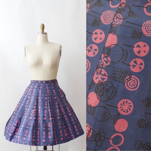 Vintage 1950s Novelty Print Circle Skirt // Blue Cotton Fabric Metal Zipper Handmade Knee Length Skirt