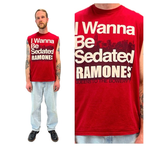 Vintage Style Ramones Queens to the Bowery Cutoff Camiseta Camiseta de concierto punk de gran tamano sin mangas roja 2013 Etsy Espana