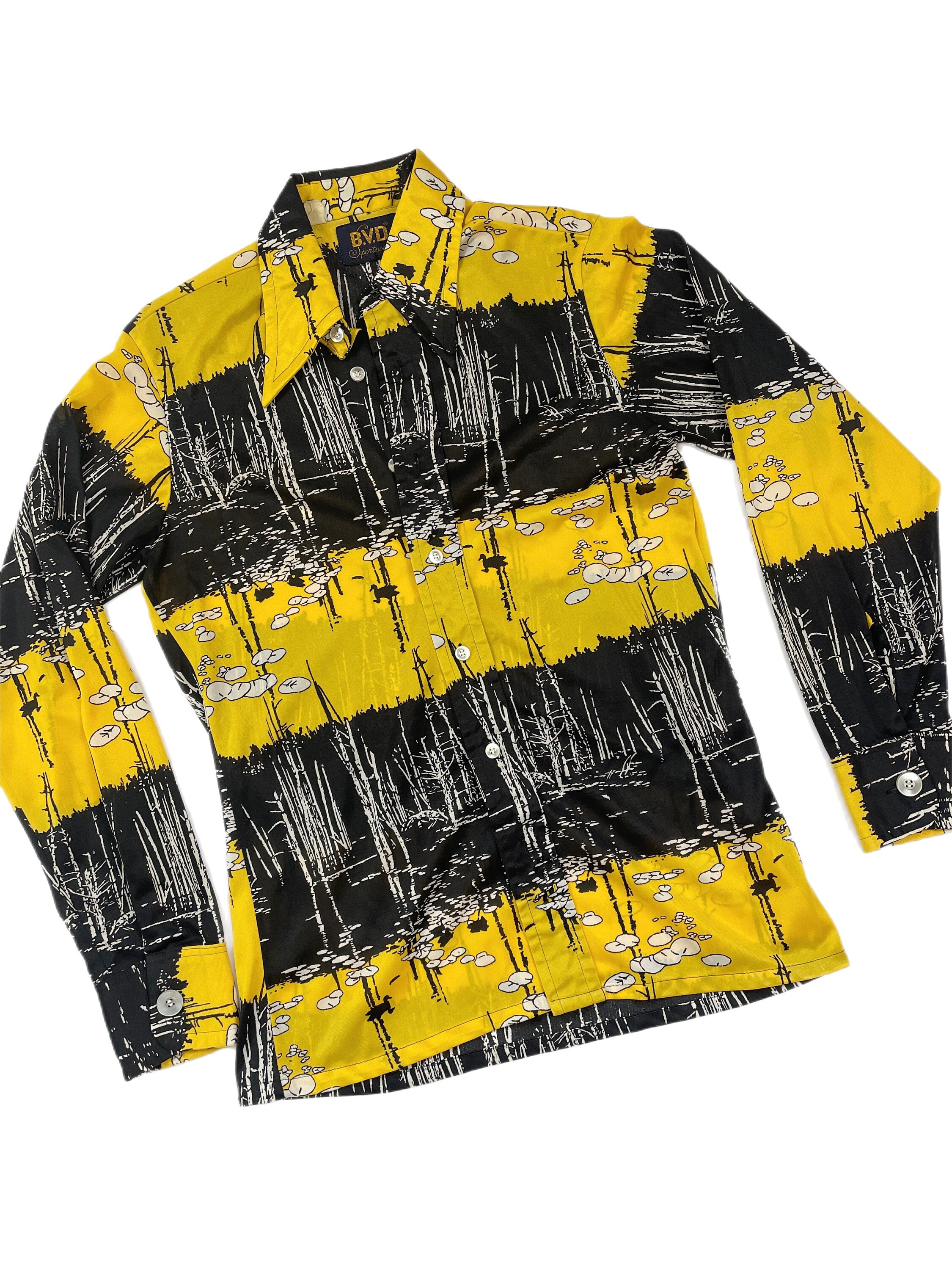 Vintage 1970s Mens Novelty Print Button Down // Black and Etsy