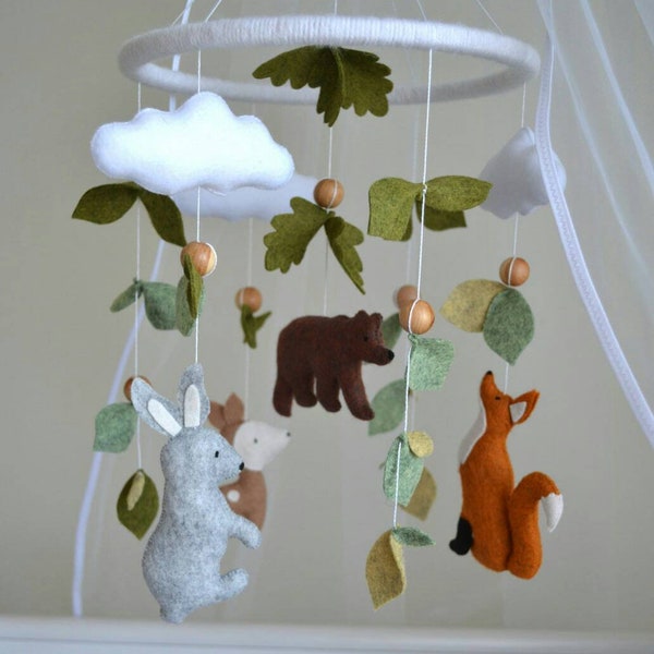 Forest baby mobile, fox mobile, Woodland nursery mobile, baby shower gift girl, boy bed mobile