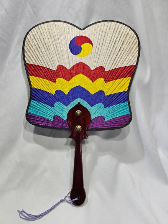 Traditional Korean Hand Held Fan Gem