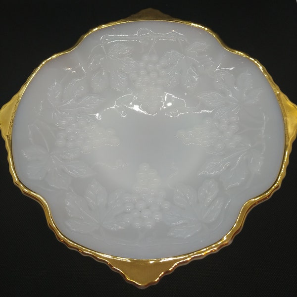 Anchor Hocking Harvest Grape Milk Glass Pedestal Dish with Gold Rim