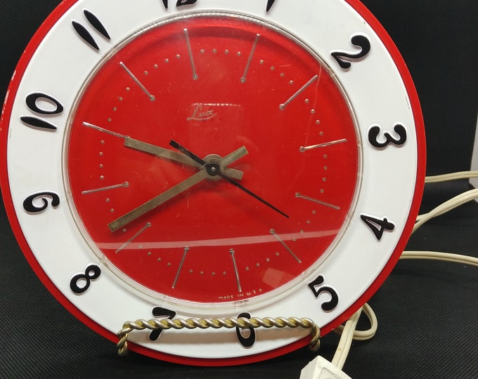 Vintage Lux Kitchen Wall Clock Made in USA Etsy