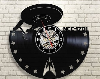 Movie Spaceship Vinyl Record Silent Clock, Star Trek Wall Decor, Living Room Home Decoration, Christmas Gift Idea for Him, Movie Lover Gift