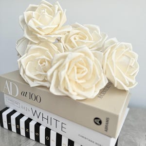 Diffuser flowers, 6 sola wood diffuser flowers for reed diffusers. Luxury English Tea Rose flowers, 10cm. Bunch of 6 flowers. Cheap postage.