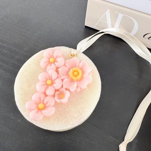 Fragranced Soy Wax wardrobe Fresheners with Handcrafted Flowers – Drawer Sachets, Natural Room & Wardrobe Scent, eco friendly decor gifts.
