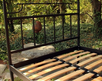 Handmade Iron Double Bed Frame: Customizable Metal Bed