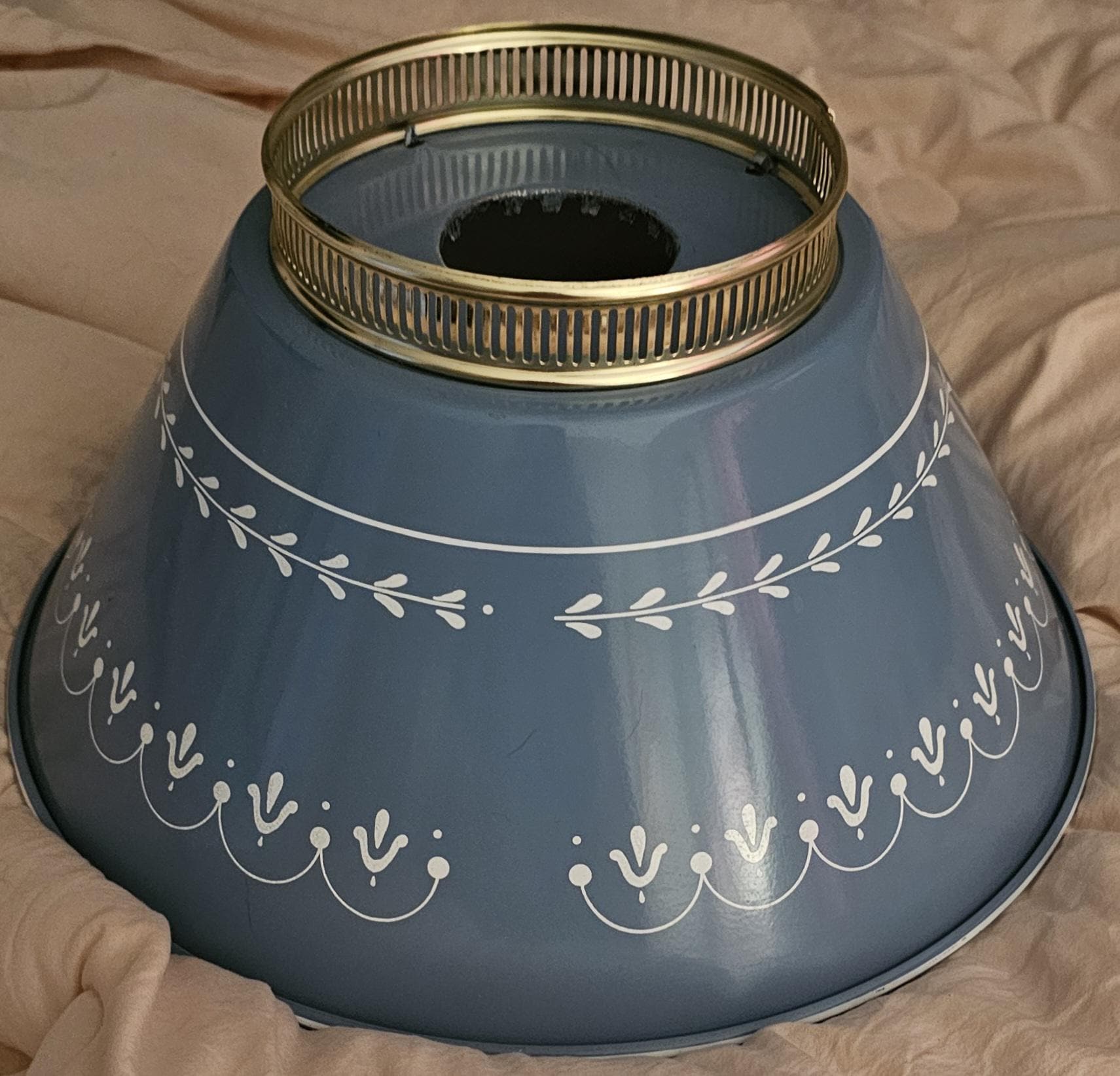 ライト・ランタン Coleman&Non-Coleman Lamp Shades Book Vintage Coleman Lantern Coleman Lamp Parchment Shade