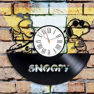 Cartoon Dog Vinyl Record Clock Creative Room Decor Cartoon Artwork New Year Gift For Son Wall Art For Kids