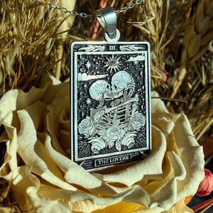 Collana di carte dei Tarocchi degli Amanti, Collana in argento sterling 925K, Collana a cuore, Gioielli dei Tarocchi mistici, Idea regalo di San Valentino