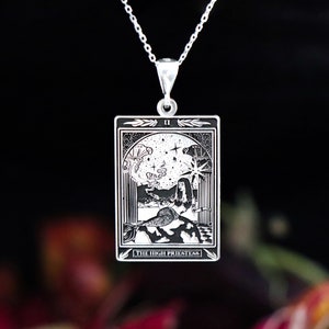 Collana con carte dei Tarocchi • L'Alta Sacerdotessa • Ciondolo in argento sterling 925K • Collana a tema Tarocchi • Gioielli mistici dei Tarocchi • Regalo perfetto