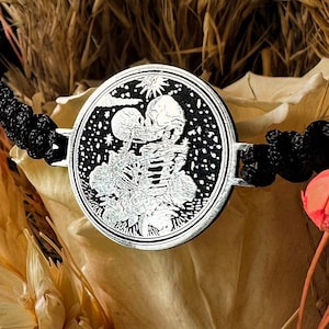 Bracciale con carte dei Tarocchi degli Amanti • Bracciale con ciondoli • Gioielli mistici • Argento sterling 925K • Regalo di San Valentino • Cordoncino nero regolabile