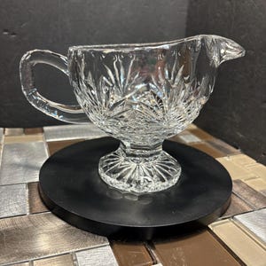 Vintage Crystal Clear Industries Essex Sauce/Gravy Boat Fan and Diamond Design EAPG
