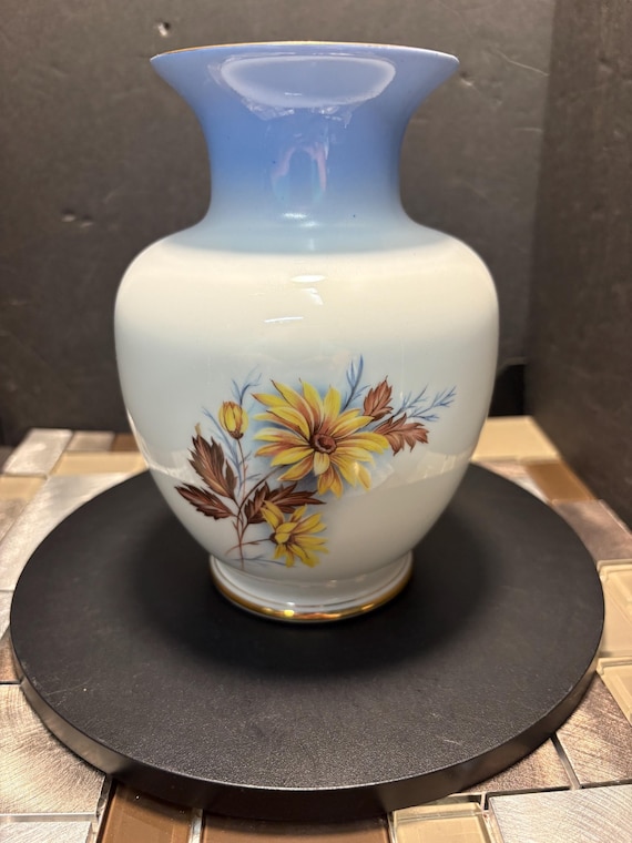香蘭社 花瓶 花柄陶器花瓶 金色縁取り 花瓶 香蘭社 - 木箱付 陶器製 ブルー