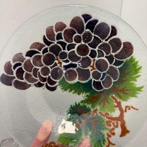 Vintage Peggy Karr Fused Art Glass 9”bunch of Grapes  Round Serving bowl