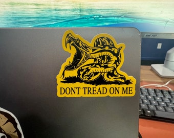 Gadsden Don't Tread on Me Sticker, Patriotic Vinyl Decal for Your Gear, Gift for Him, Gift for Dad