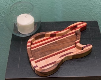 Bass Guitar Key Tray, Entryway Organizer, Wooden key holder, Rustic key tray, Modern key organizer, Mens Valet Tray, Gift for Dad
